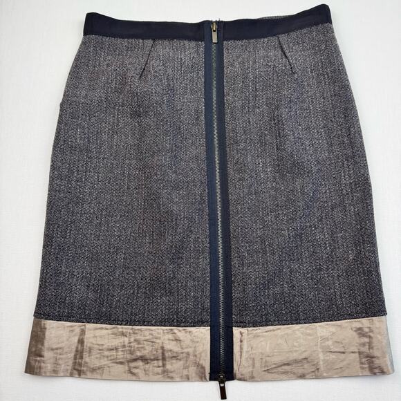 BCBG wool straight Skirt size 10 Metallic band - Picture 12 of 13